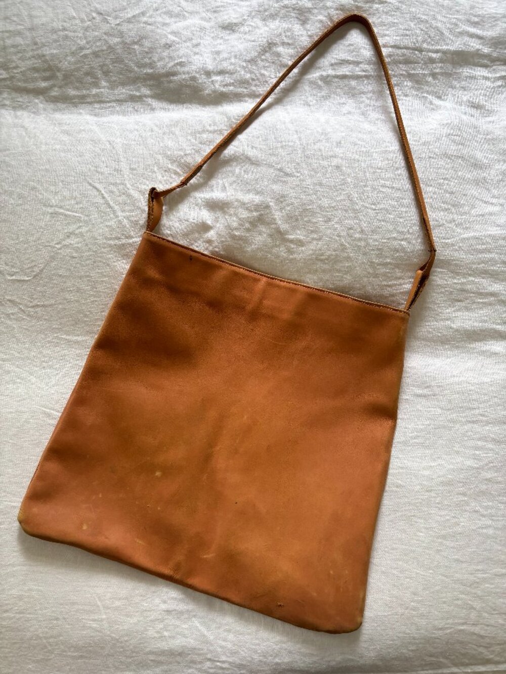 Real Leather Tote Bag with Zipper- Minimalist/Modern Light Brown/Tan